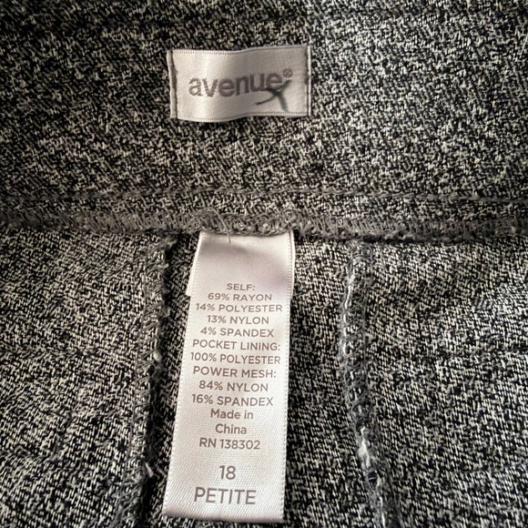 Avenue Cropped Trouser Work Pants Petite Size 18 Black Heathered Stretch Pull-on - Picture 2 of 7